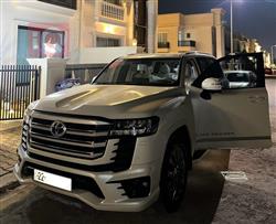 تويوتا لاندكروزر